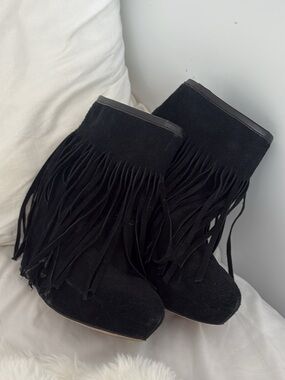 Koolaburra Black Fringe Boots